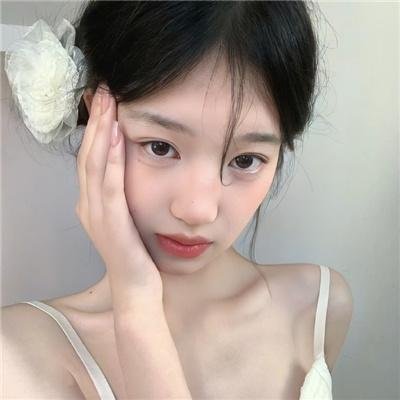 阿吉小姐